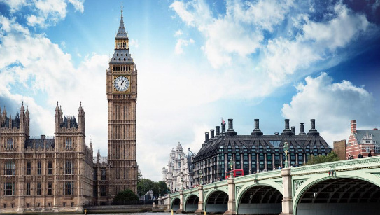 英語翻譯是用翻譯軟件還是找專業(yè)的英語翻譯公司？